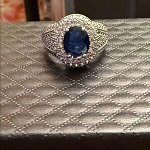 Elegant Blue and Silver Women's Ring